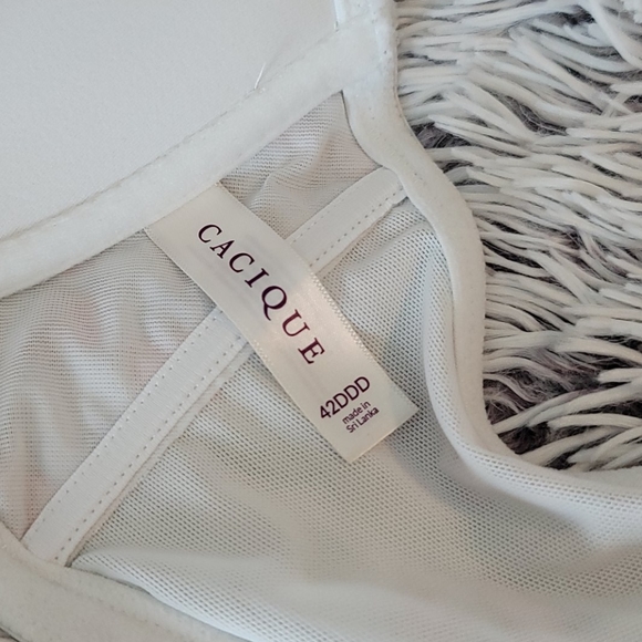 Cacique Floral T-Shirt Bra - Picture 5 of 9